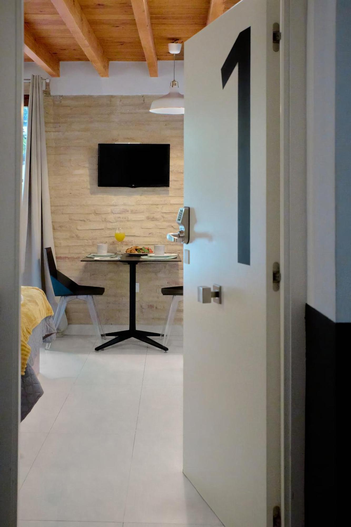 Apartamento De Diseno En La Plaza Del Carmen F1 Валенсія Екстер'єр фото
